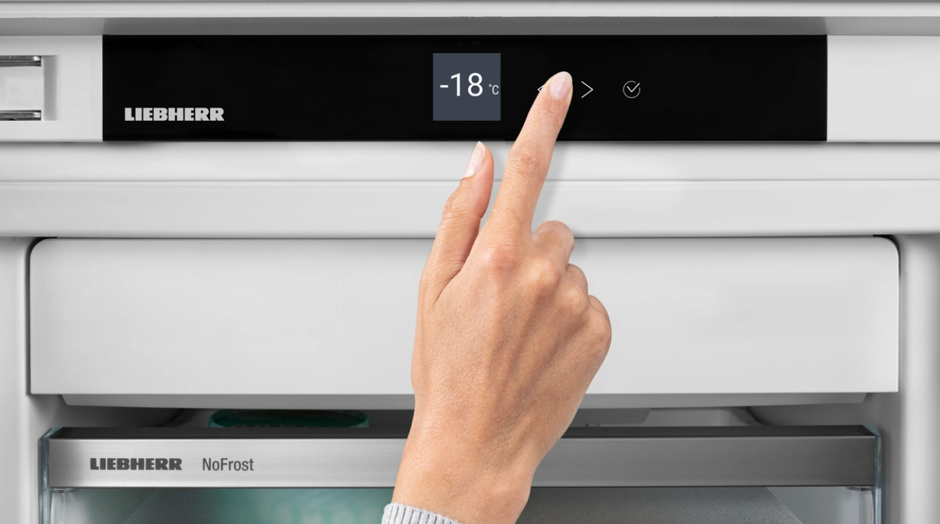  Touch display 